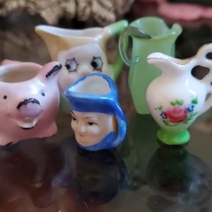 Set of mini trinkets